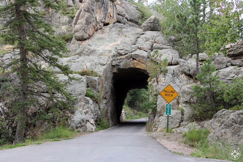 Needles Highway, tunnel, Custer State Park