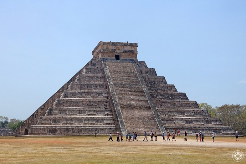Wonder of the World, Chichen Itza pyramid El Castillo, Temple of Kukulkan, Yucatan, Mexico, Happier Place