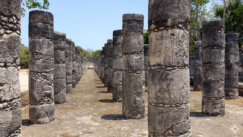 Group of the Thousand Columns, Each column at the Templo de los Guerreros and the One Thousand Columns represents a different warrior Chichén Itzá, Mexico