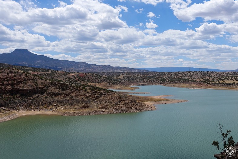 Abiquiu Lake, reservoir, Cerro Pedernal peak, New Mexico